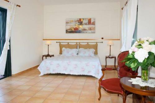 Seaside Villa In Rodia
