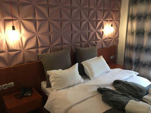 Hotel Elena