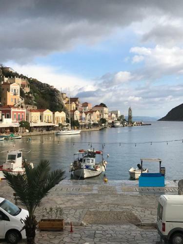 Cozy Apartments In Symi Center