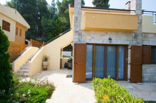 Bozis Private Pool Villa, Siviri