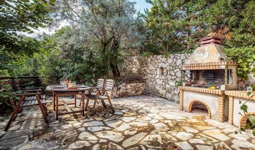 Apartamento Perfectly Positioned Villa With Exquisite Views