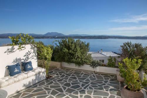 Spetses Elegant Residence With Panoramic View By Ghh