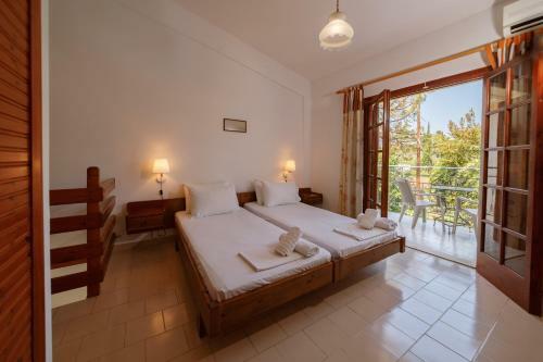 Villa Kosta Hotel & Apartments