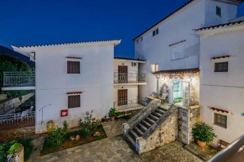 Villa Kosta Hotel & Apartments
