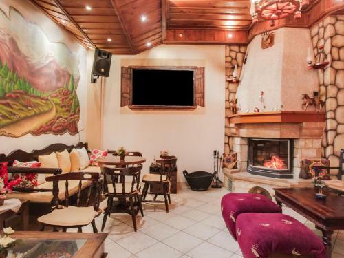 Quaint Holiday Home In Stournareika With Terrace