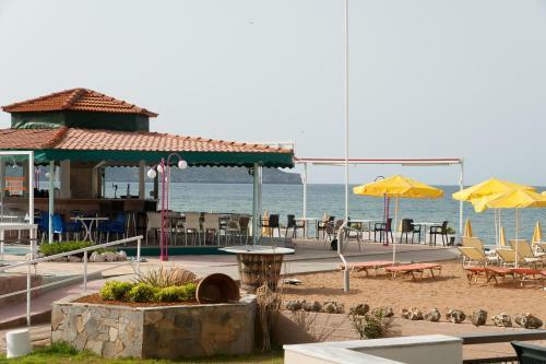 Rose Hotel