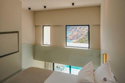 Hotel Milos Cove