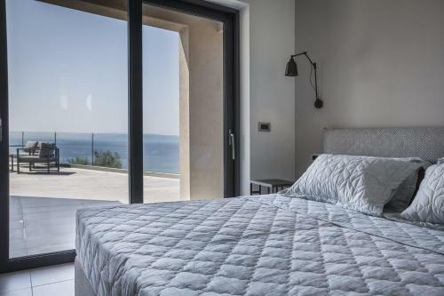Vlachata Villa Sleeps 6 Pool Wifi
