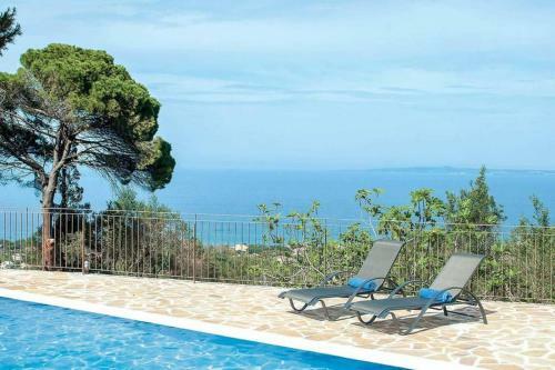 Villa Aloni