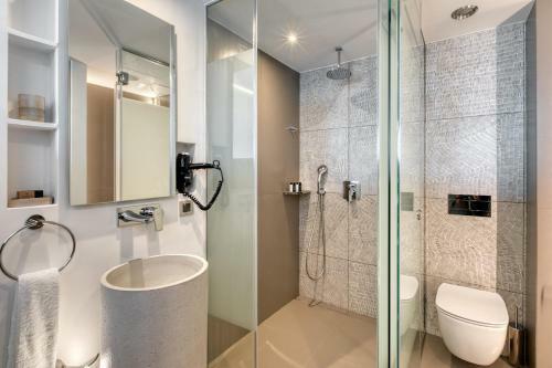 Las Hotel & Spa