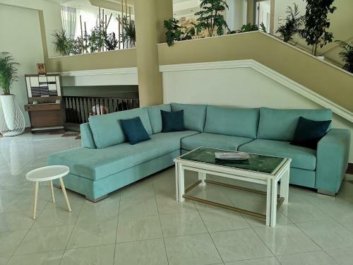 Louis Luxury Villa