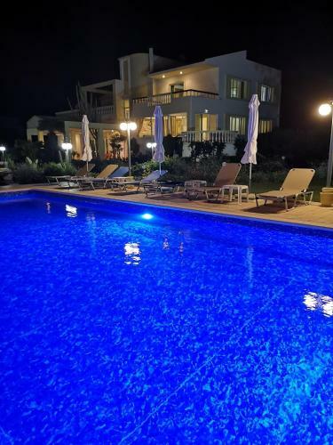 Louis Luxury Villa