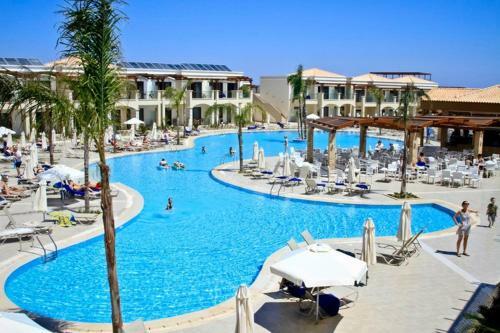 Hotel Mythos Beach Resort