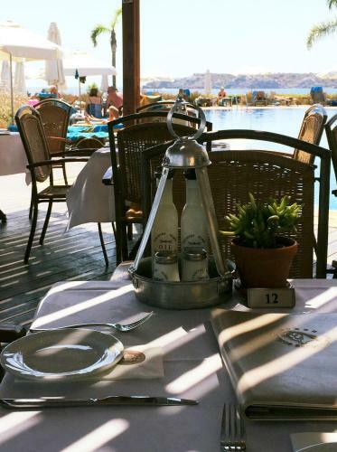 Hotel Mythos Beach Resort