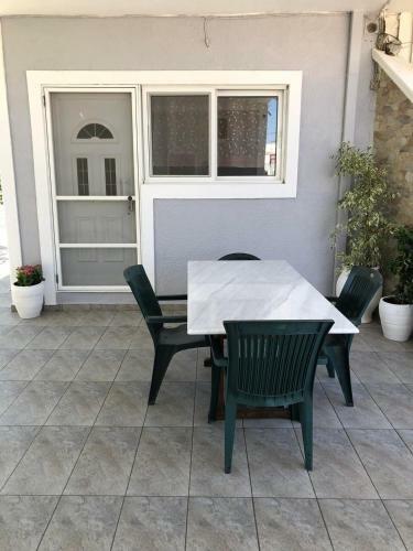 Apartamento Chrysanthi?s