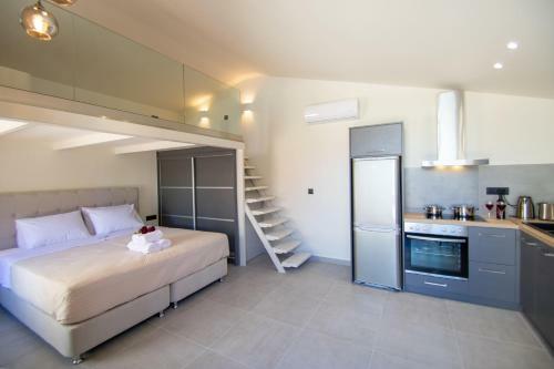 Villa Manthos Beachfront Luxury Suite