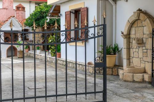 Galini Traditional House