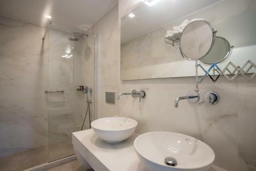 Nautilus Apartments-suites