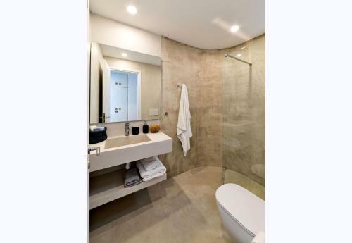 Villa Deep Blue With Private Pool Next To Parikia