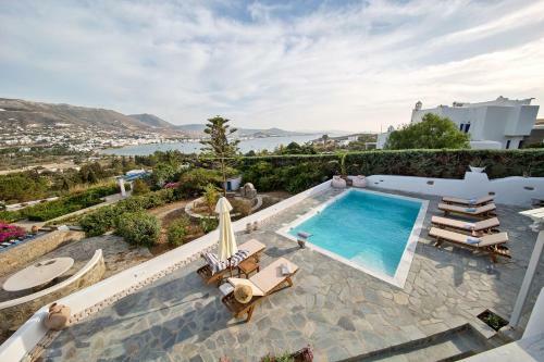 Villa Deep Blue With Private Pool Next To Parikia
