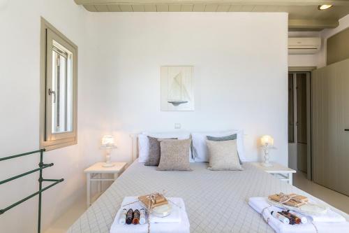 Agrari Villa Sleeps 10 With Pool And Air Con
