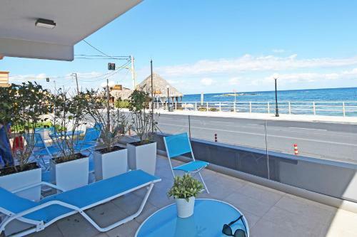Sonja Beachfront Apartments