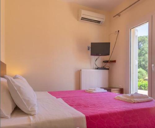 Villa Rosa 1 , Dassia , Corfu