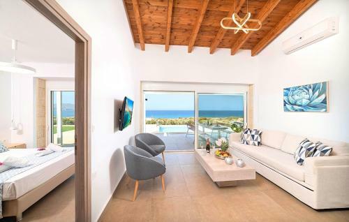 Vista Mare Villas Heated Pool