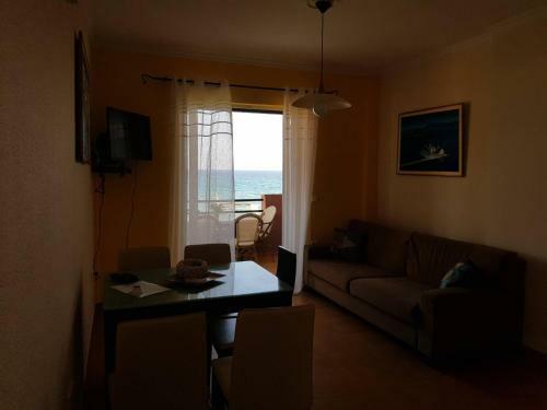 Glyfada Beachfront Apartment A3g 58a