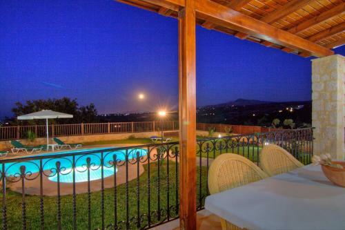 Dafni - Gerani Villas With Private Pooi