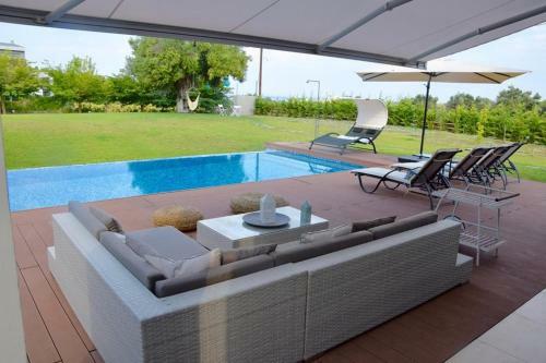 Island Villa Sani
