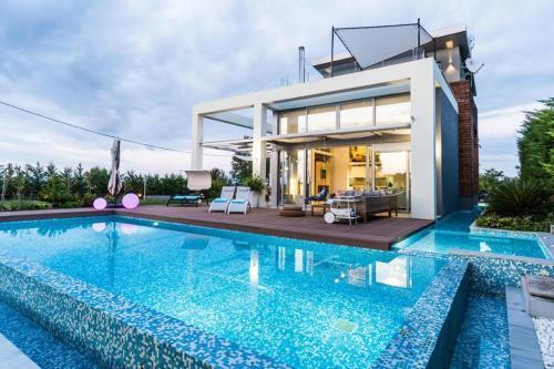 Island Villa Sani