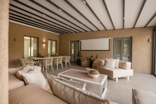 Villa Cellaria Estate