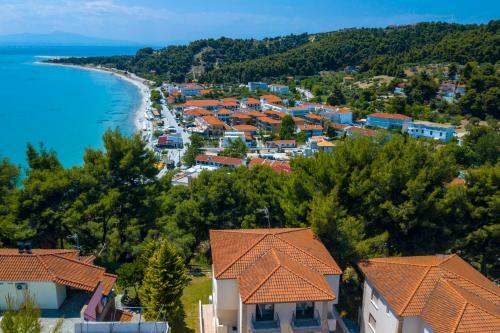 Akrogiali Villas