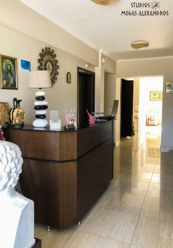 Hotel Studios Megas Alexandros