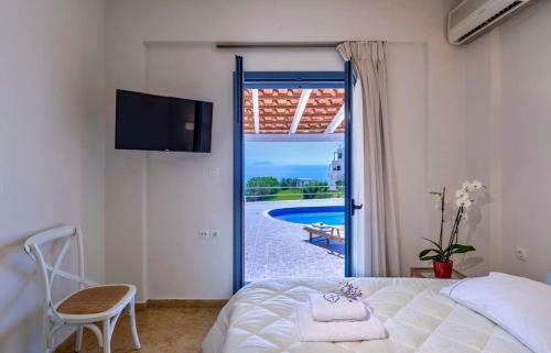 Cozy Villa Irida With Private Pool, Near Beach