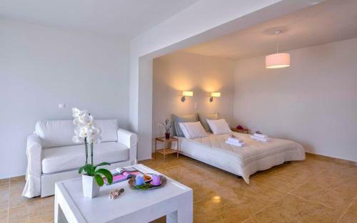 Cozy Villa Irida With Private Pool, Near Beach
