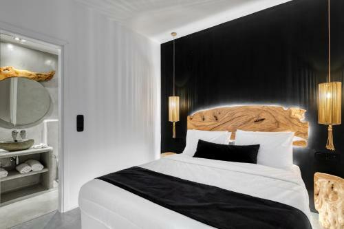 Hotel Ftelia Black Villas