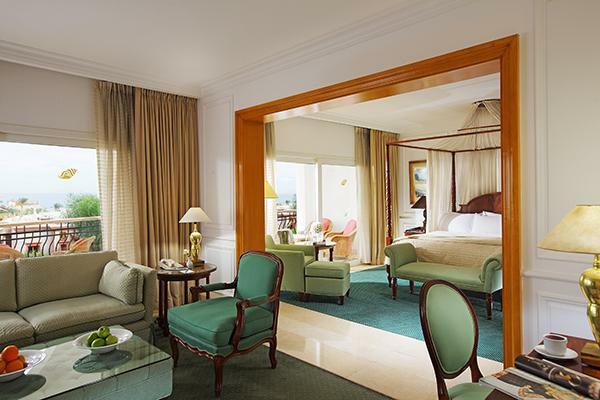 Hotel The Savoy