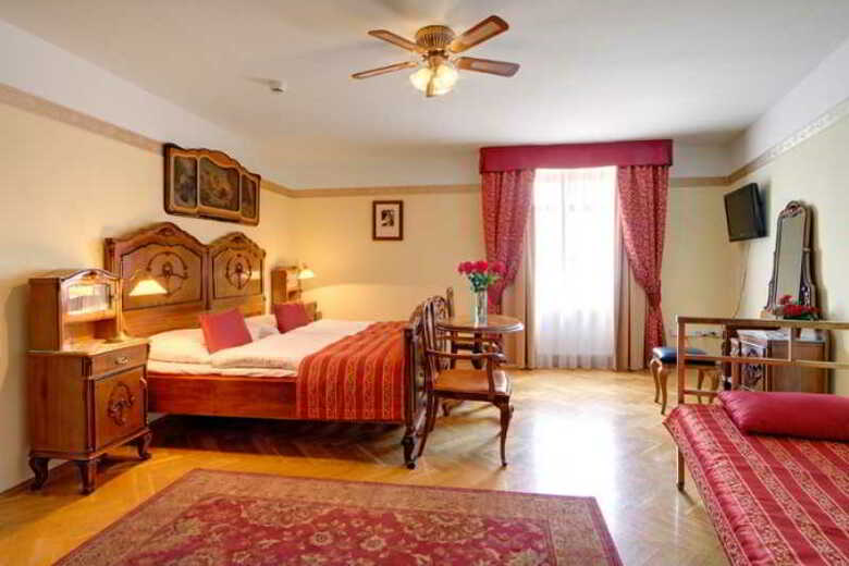Hotel Mucha