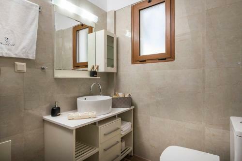 Tersanas Luxury Three-bedroom Villas