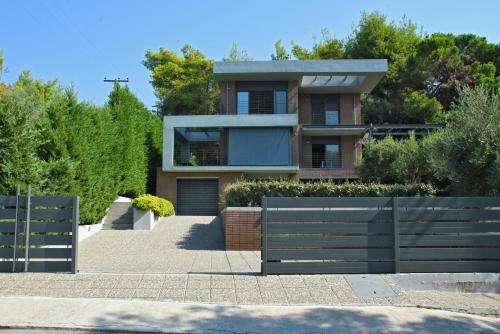 Elia Seafront Villa