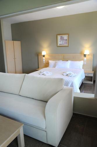Massouri Beach Hotel
