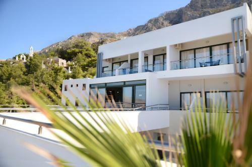 Massouri Beach Hotel