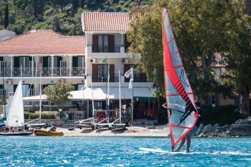 Hotel Nikiana Beach Resort