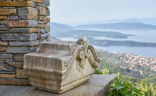 Black Diamond Luxury Unique Villa Pelion