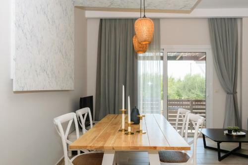 Iliana Apartments