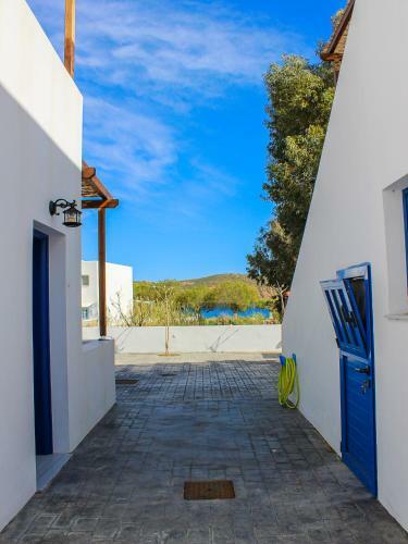 Hostal Almiriki Serifos