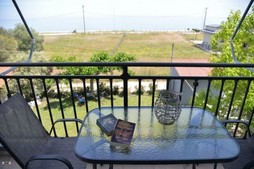 Hostal Ziourkas Apartments