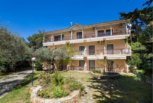 Hostal Villa Thassos